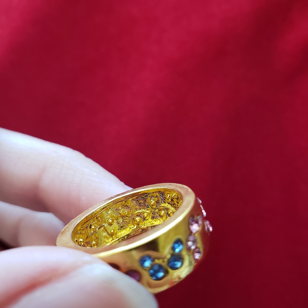 Gold tone Ring with blue and pink Rignstone - Picture 5 of 7